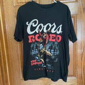 🦋 3 for $10 🦋 Coors T-Shirt